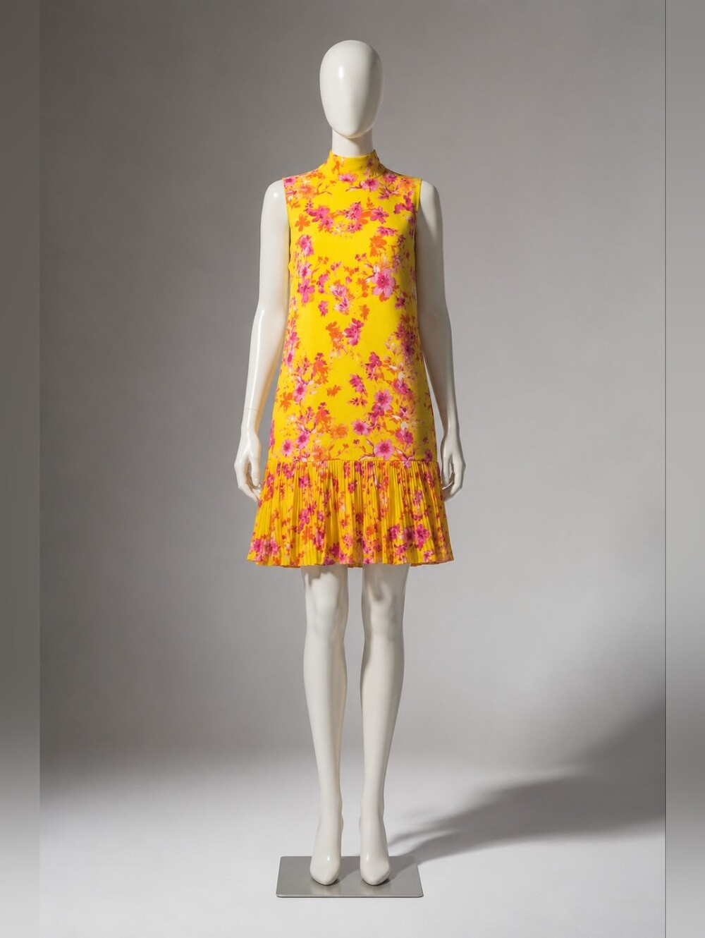Nanette Lapore Chic Drop Waist Floral Yellow Sleeveless Dress
